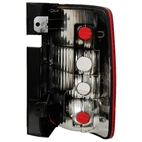 Baklykten, venstre passer VW