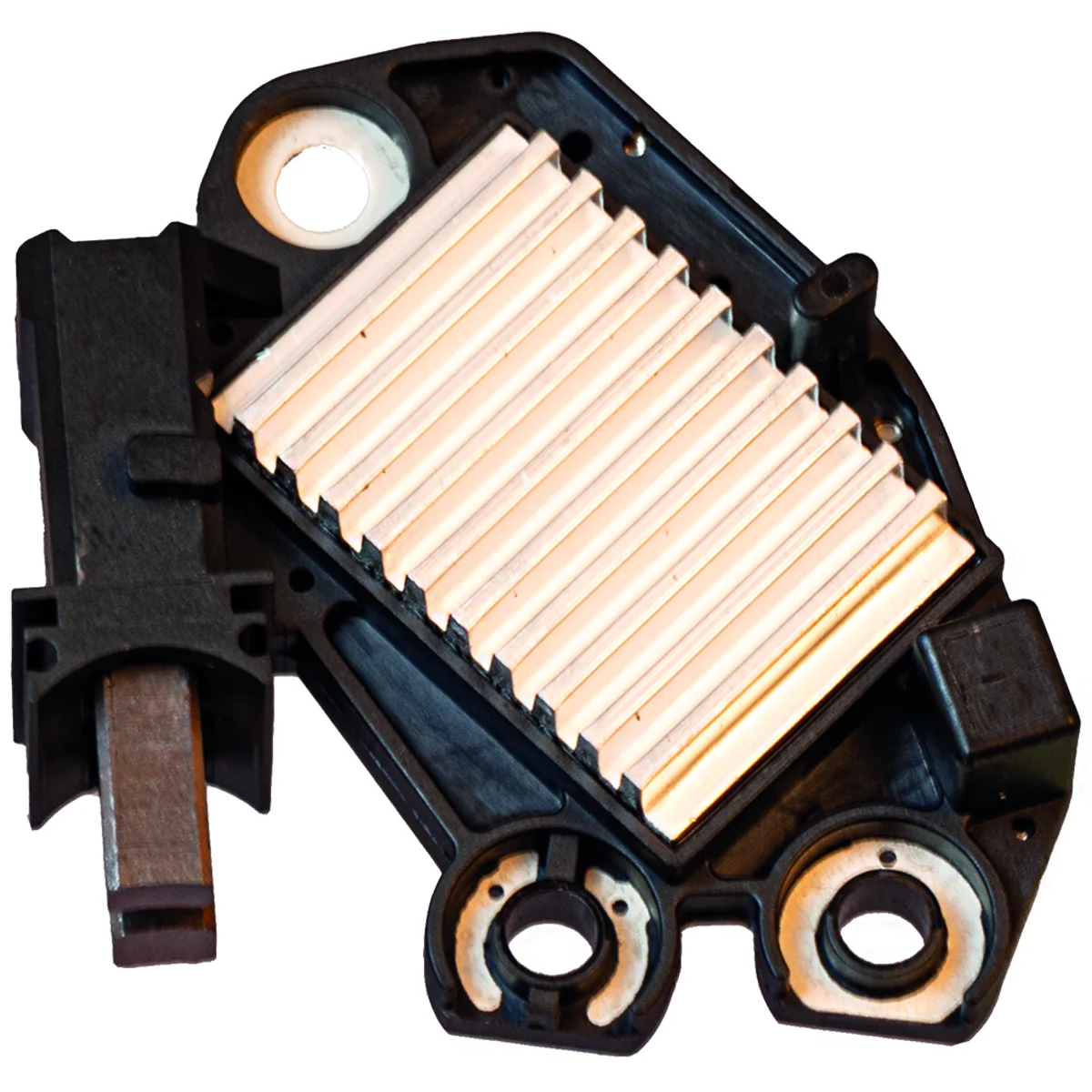 Spenningsregulator 14V (BSS)