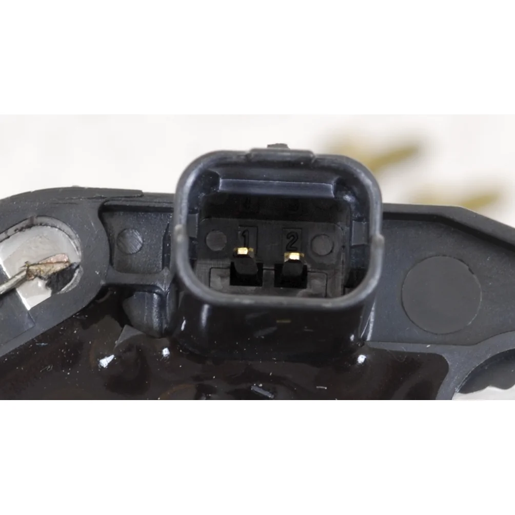 Spenningsregulator VA 593666, 12V