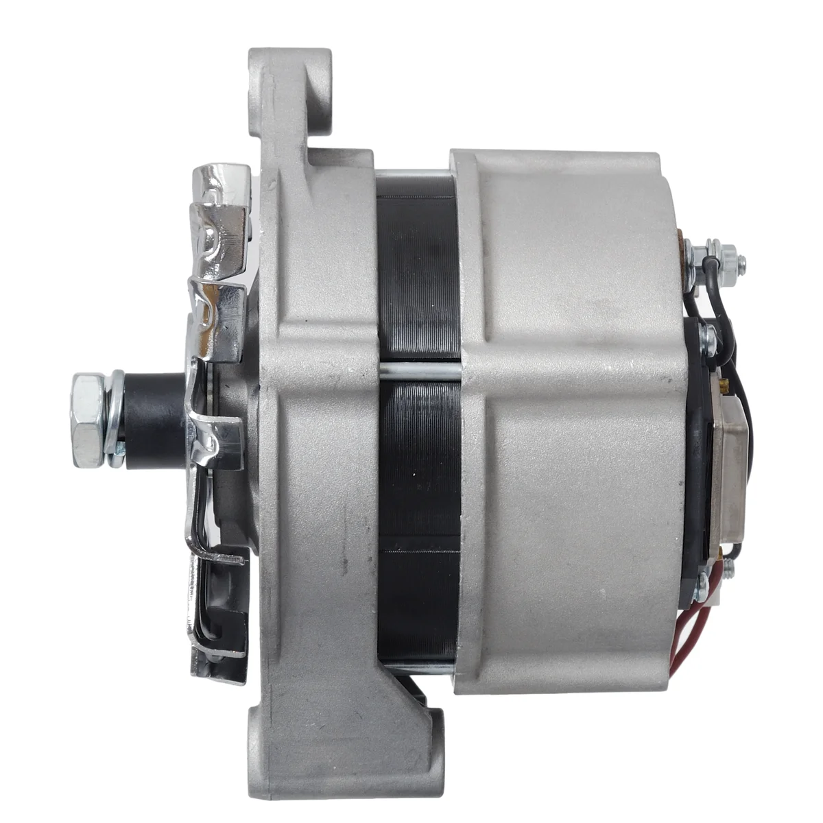 Dynamo 12V-100A passer Penta